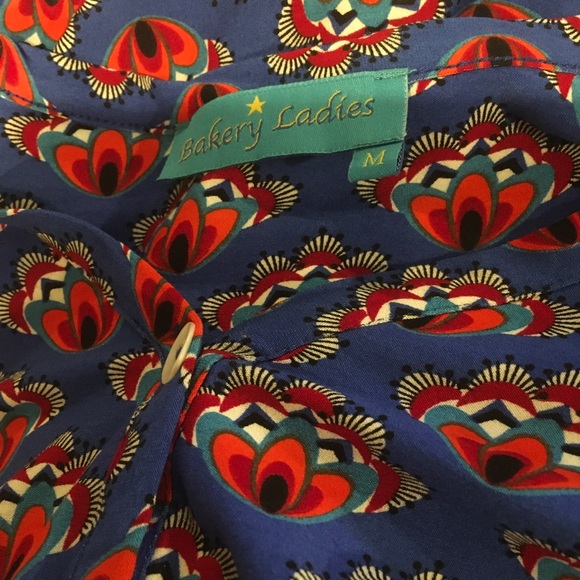 Bakery Ladies Retro Look Floral Dress M FREE SHIP - Picture 2 of 4